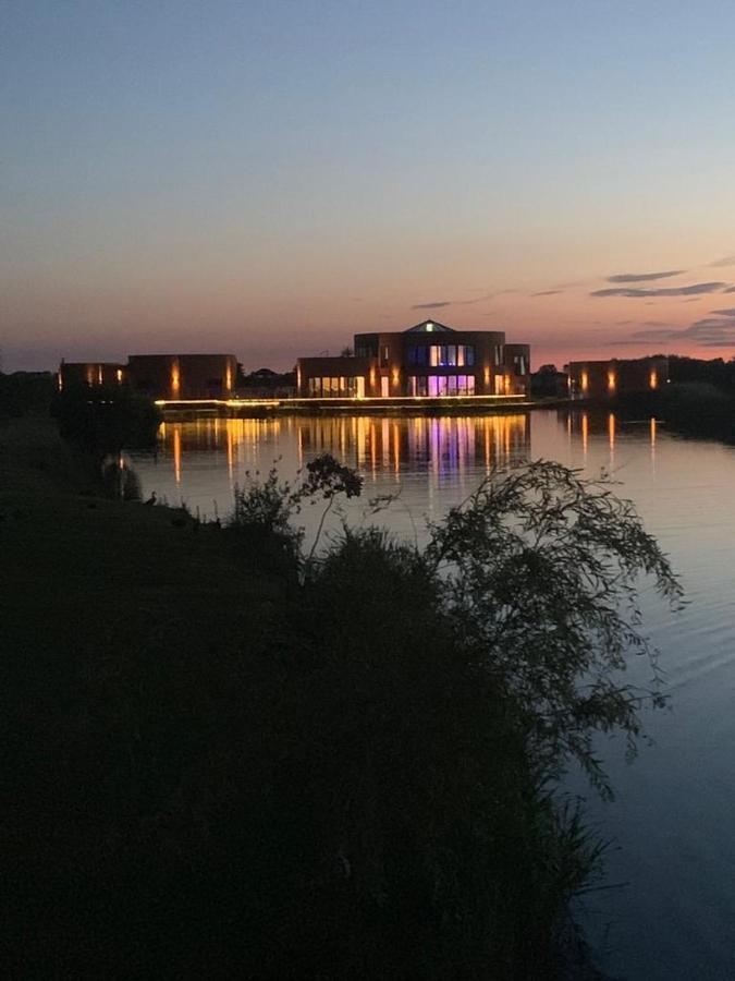 Lakeside Fishing Lodges بوسطن المظهر الخارجي الصورة