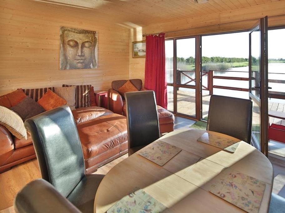 Lakeside Fishing Lodges بوسطن المظهر الخارجي الصورة
